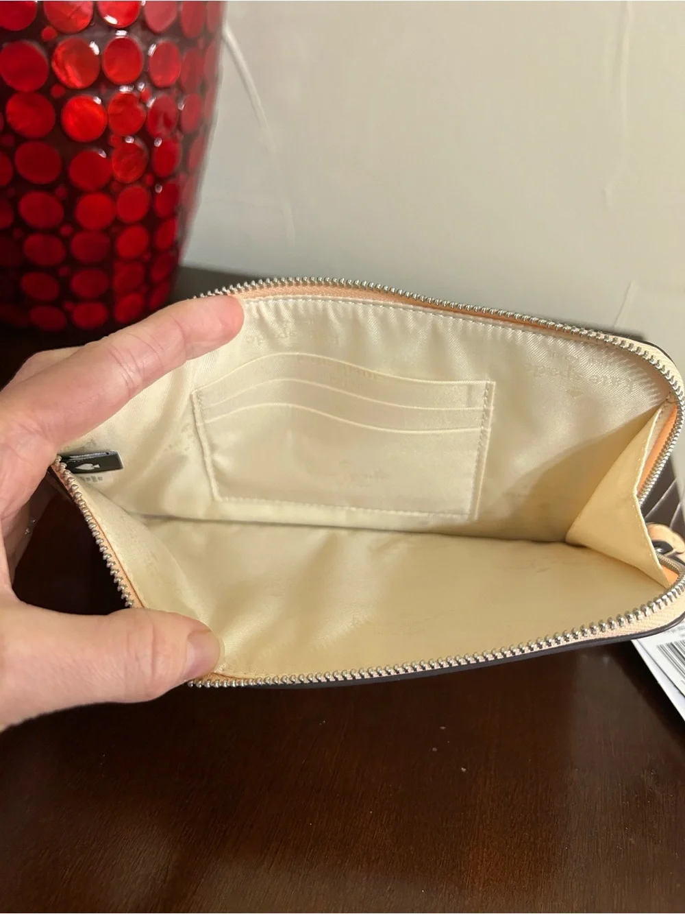 kate spade Lucy Medium L-Zip Wristlet in Citrus Glaze MSRP $139